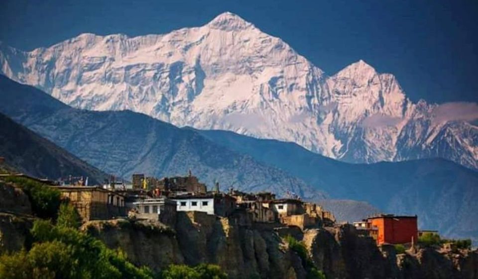 Nilgiri Peaks above Kali Gandaki Valley