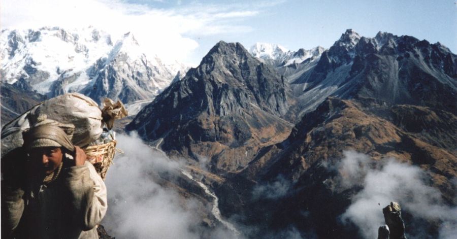 Ascent to Sinian La from Yalung, Kangchenjunga