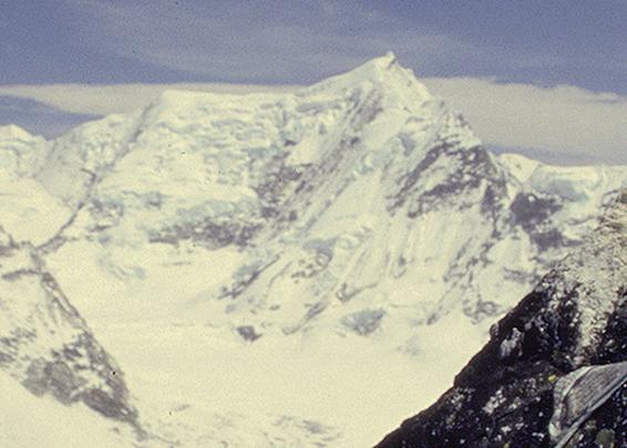 Dragmarpo Ri in Langtang Himal