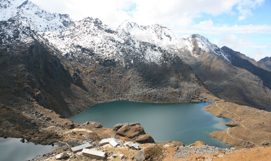 Lakes at Gosaikund before Laurebina Pass