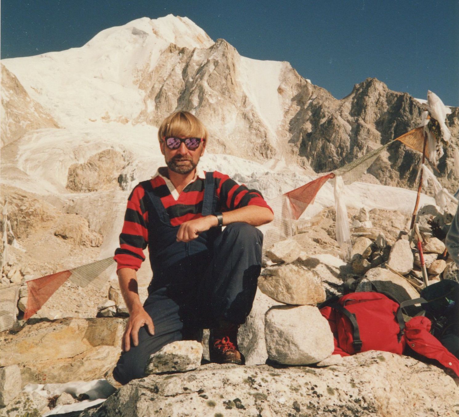 Larkya La Peak from the Larkya La