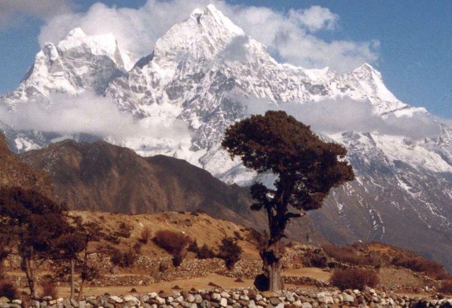 Mount Thamserku