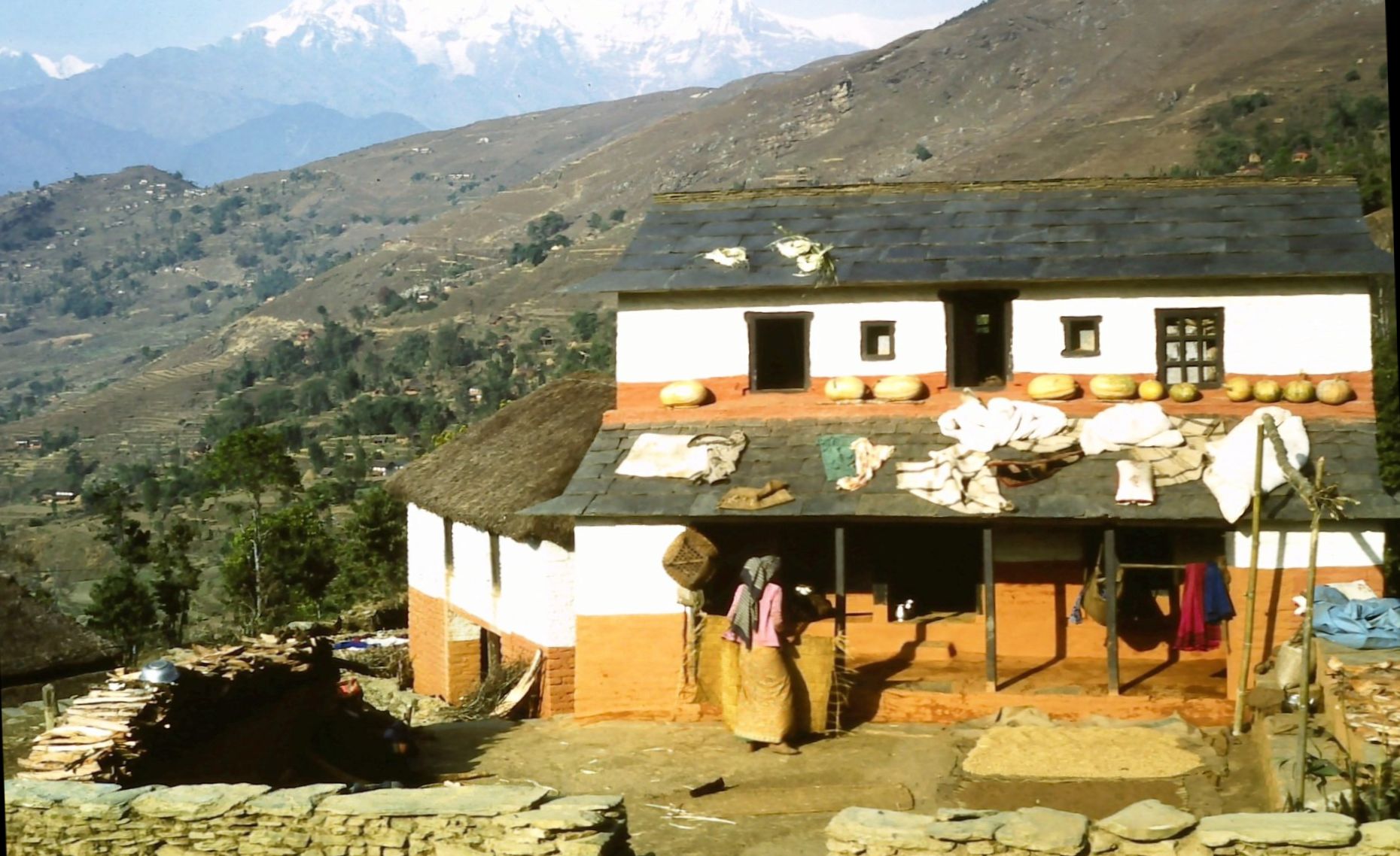 Farmhouse on route to the Sanctuary