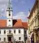 Zagreb_clock_tower.jpg