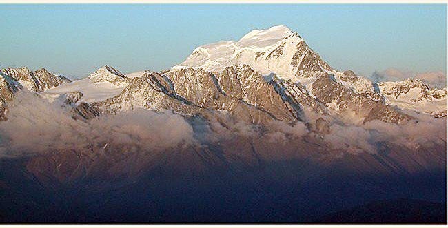 Grand Combin ( 4314 metres ) in the Swiss Alps