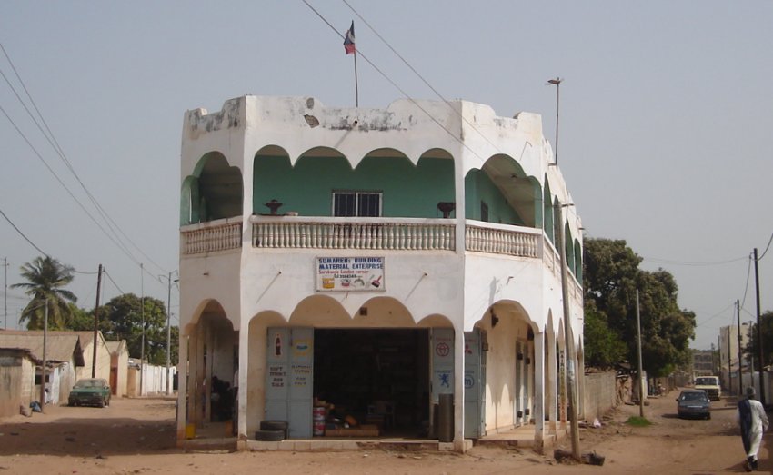 Building off Main Street ( Sayer Jobe Avenue ) in Serekunda