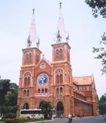 saigon_cathedral_2.jpg