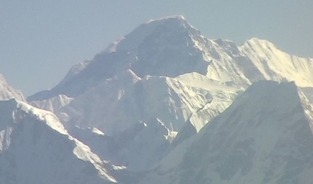 Cho Oyu from above Khumbu Panch Pokhari