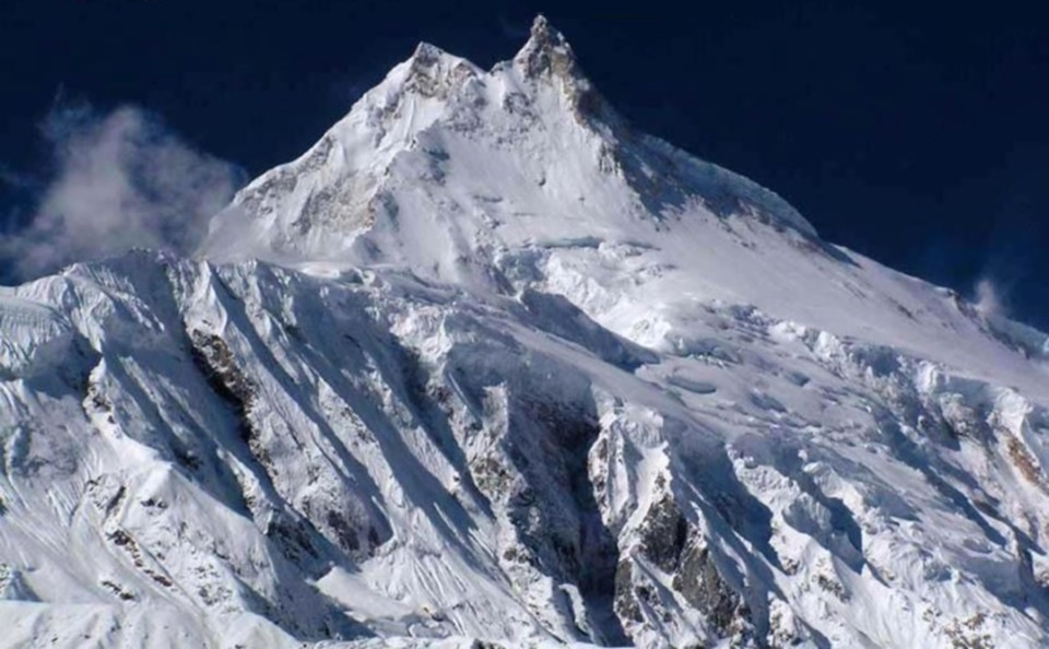 Mount Manaslu on ascent to Larkya La