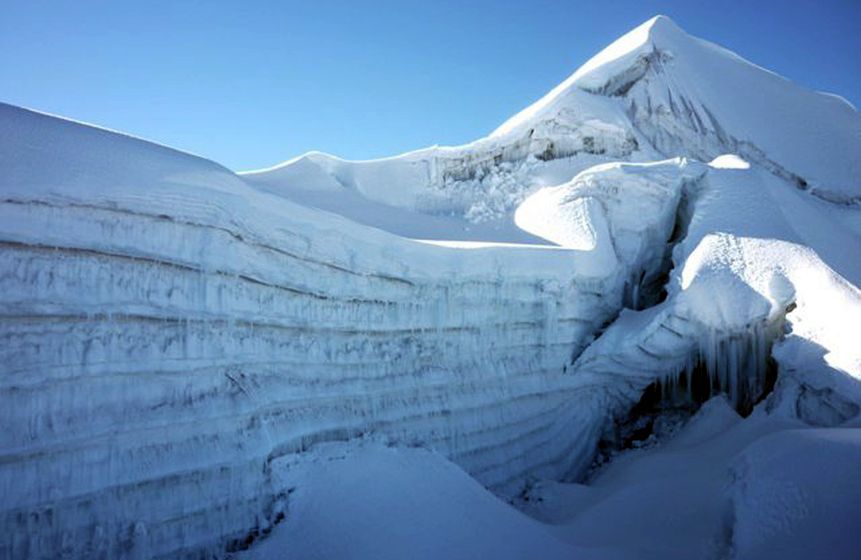 Vallunaraju, 5680 metres, in the Cordillera Blanca