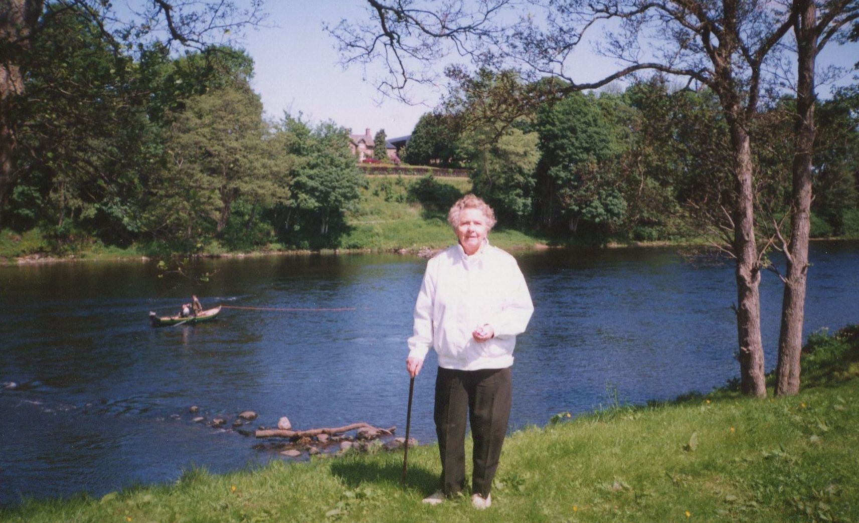 Charlotte ( Cameron ) Ingram at the River Tay