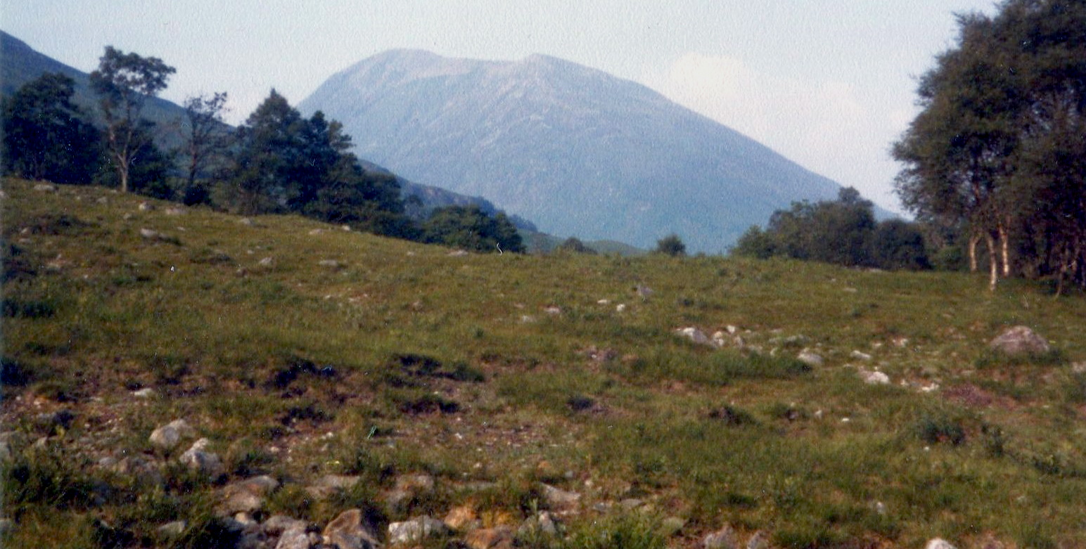 Toll Creagach above Glen Afric