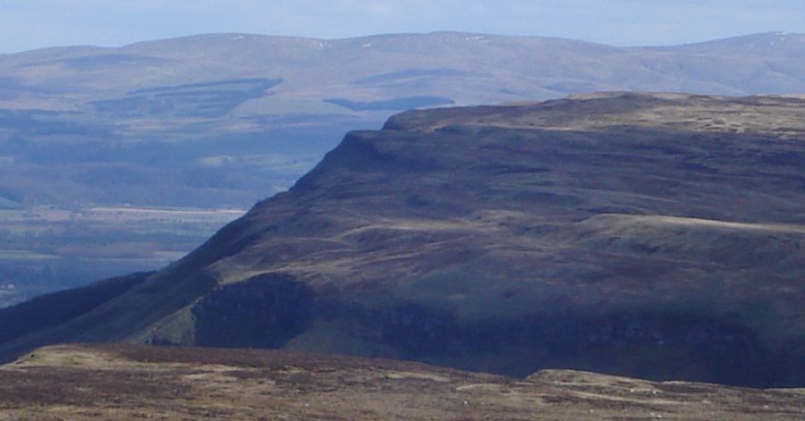 Ochill Hills and Carleatheran in the Gargunnock Hills from Stronend