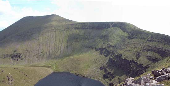 Galtymore Mountain - 919 m ( Galty Mountains )