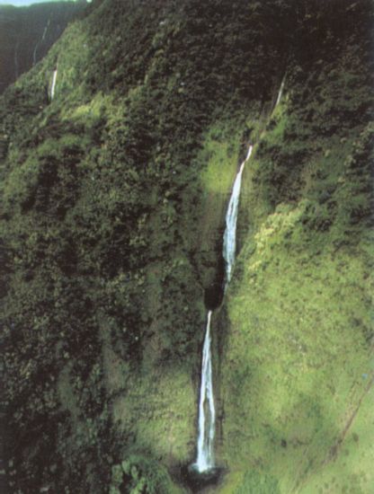 Hawaii waterfall