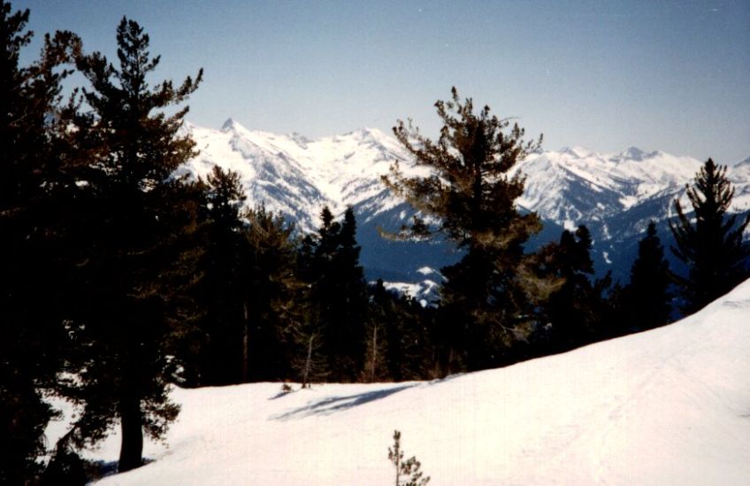 Sierra Nevada in Sequoia National Park in winter